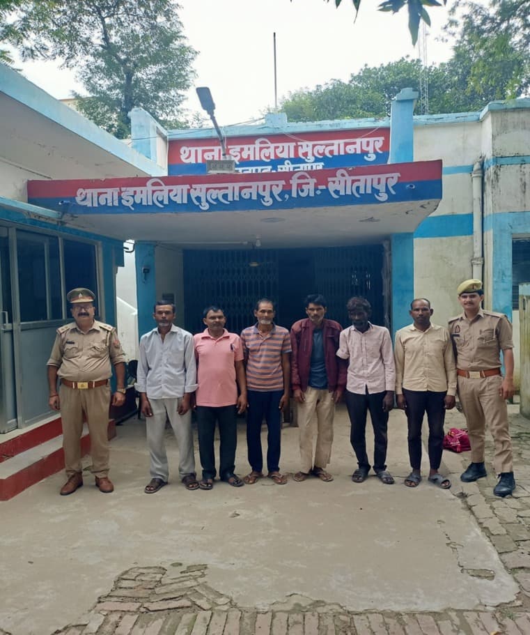 सीतापुर में पुलिस का अभियान, 11 वांछित और वारंटी गिरफ्तार